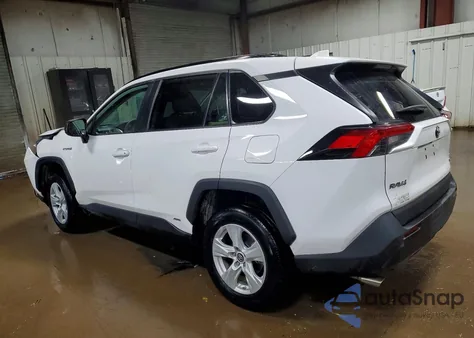 2020 Toyota Rav4 Le z USA, uszkodzony, nr VIN 4T3L6RFVXLU002843